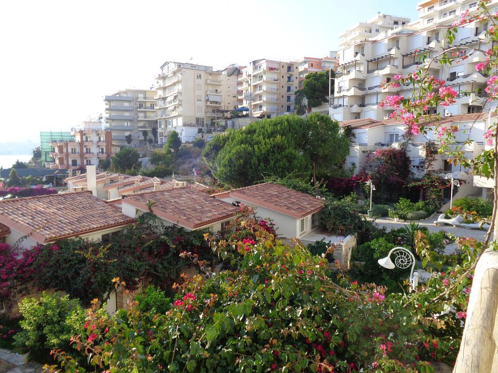 Kela Apartments Sarande Exterior photo